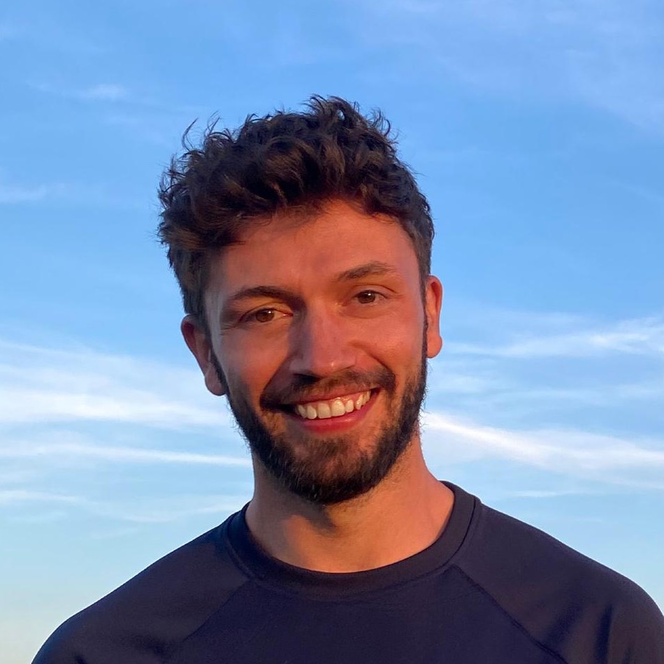Elliot — Dedicated Account Manager